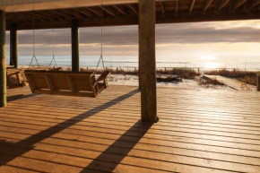 Holiday House A by Pristine Properties Vacation Rentals